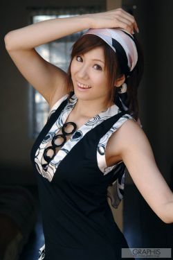 一觉醒来自己变成了乳胶娃娃